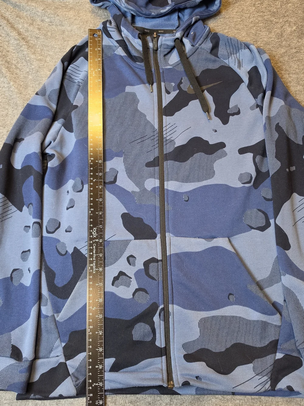 Nike Dri-Fit Mens Camo Hoodie Medium Blue Activewear Sporty Outdoor Athleisure